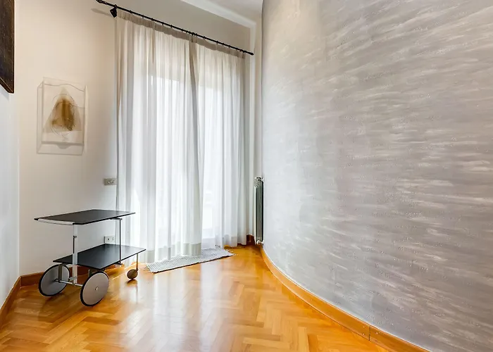 Colosseum Terrace * Rom